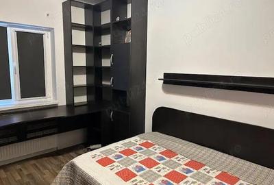 Apartament cu 3 camere decomandat în Olteniței - 2