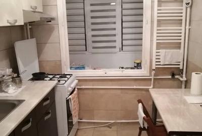 Apartament cu 3 camere decomandat, mobilat în Sălăjan - 4