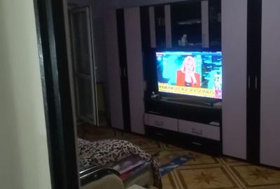 Apartament cu 2 camere semidecomandat în P-ța Muncii - 1