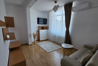 Apartament cu 2 camere decomandat, mobilat în Unirii