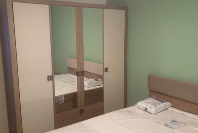 Apartament cu 3 camere semidecomandat, mobilat în Berceni - 9