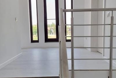 Casă individuală cu 3 camere cu Canalizare în Central - 7