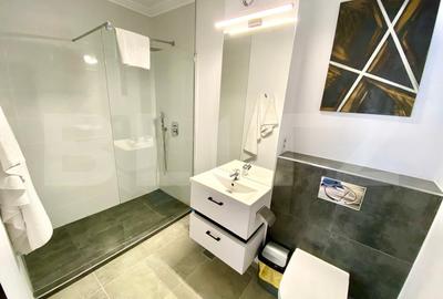 De vanzare Apartament cu 3 camere , Zona Superba Sanpetru - 6