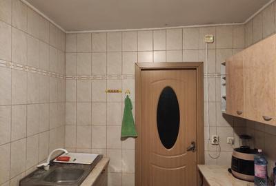 Apartament cu 3 camere semidecomandat în Banu Manta - 3