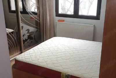 Apartament cu 3 camere decomandat în Central - 1