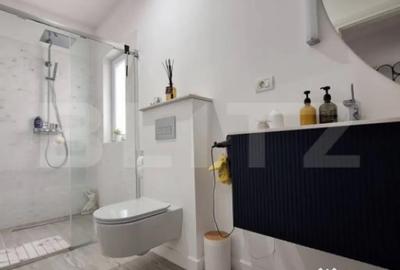 Casă cu 7 camere cu Teren 1150 Mp în Central - 13