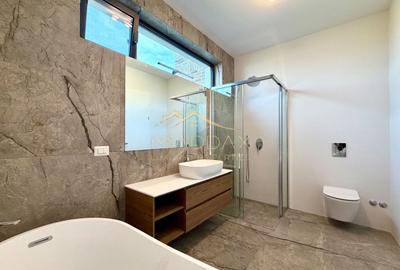 Casă individuală cu 5 camere cu Canalizare în Balotești - 52