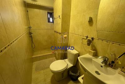 Apartament cu 3 camere decomandat, mobilat în Sala Palatului - 9