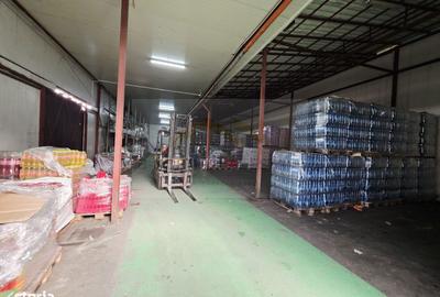 Spațiu comercial, de 1,800 mp, în Central - 2