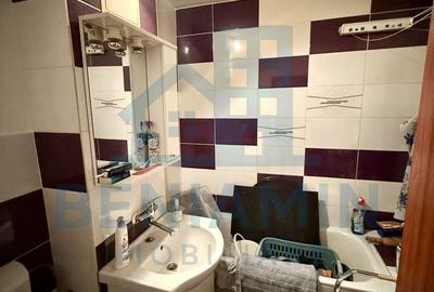 Apartament cu 3 camere decomandat în Florilor - 3