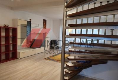Casă cu 4 camere în Sânandrei