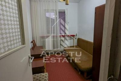 Apartament cu 3 camere, etaj intermediar, zona  Sagului - 4