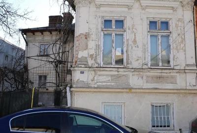 Casă cu Teren 88 Mp în Unirii - 1