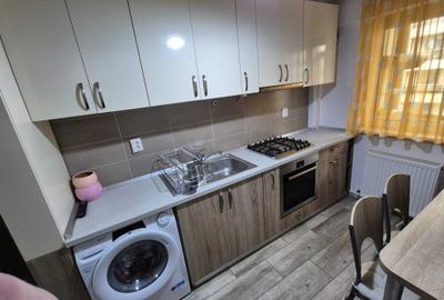 Apartament cu 3 camere decomandat în Cug - 2