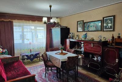 Apartament cu 2 camere decomandat în Central - 2