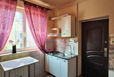 Garsonieră semidecomandată în Central - 8