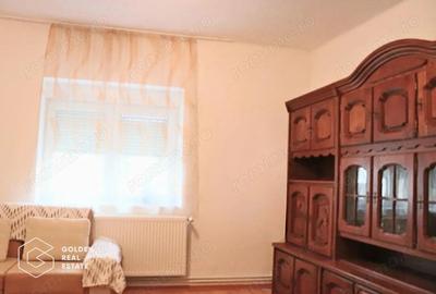 Casă cu 3 camere cu Teren 1419 Mp în Galșa - 7