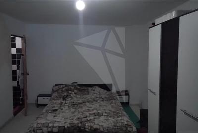 CASA CENTRUL ISTORIC- SINGUR IN CURTE CU MAI MULTE APARTAMENTE - SCHEI - 11