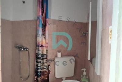 Casă individuală cu 4 camere cu Canalizare în Schei - 17