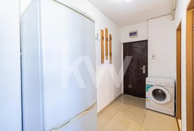 Apartament spatios, scara interioara, doua bai, in zona Faget - 7