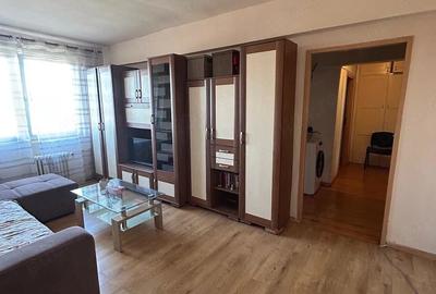 Apartament cu 3 camere decomandat în Cantemir - 4
