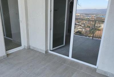 Apartament cu 2 camere decomandat în Pietroasa - 3