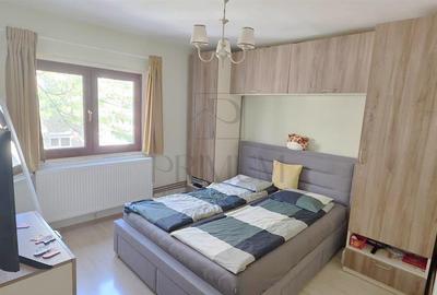 Apartament cu 3 camere decomandat, mobilat în Bucovina - 4