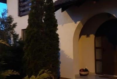 Casa de inchiriat - 1