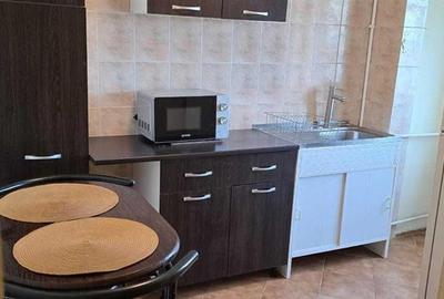 Apartament cu 2 camere semidecomandat în Decebal - 3