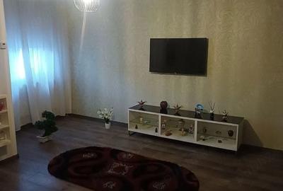 Apartament cu 3 camere decomandat în Rahova - 1
