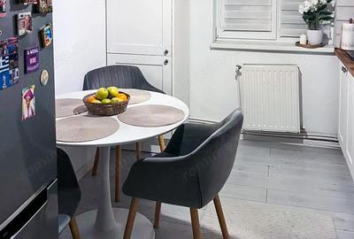 Apartament cu 3 camere semidecomandat în Gojdu - 10