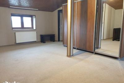 Apartament cu 4 camere în Central - 6