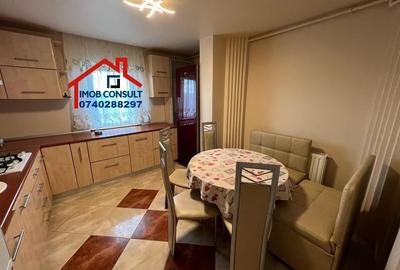 Apartament cu 3 camere decomandat în Nord - 4