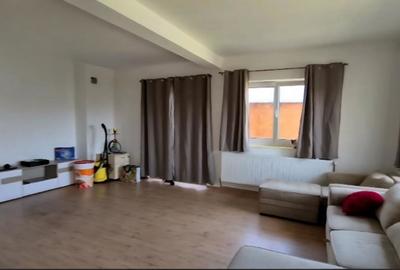 Casă individuală în Cristian, COD 8246 - 3