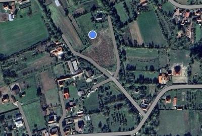 Teren de 5400 mp, în Polovragi - 2