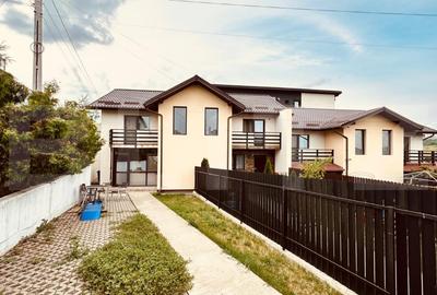 Casa de vanzare, cu 3 camere, 90 mp, zona Rediu