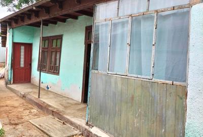 Casă în Poșta - 5