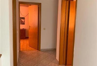Vila  de vanzare 6 camere Iancu Nicolae cu Gradina - 8