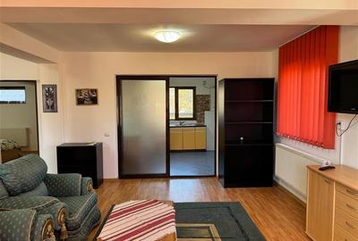 Inchiriere apartament 3 camere, in Ploiesti, zona Sud - 2