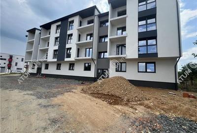 Apartament 2 camere balcon loc parcare zona Octavian Goga Selimbar - 4
