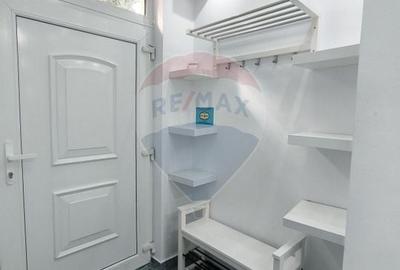 Casă cu 5 camere cu Garaj în Bună Ziua - 5