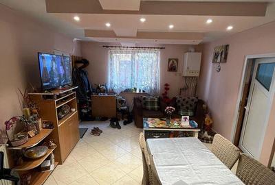 Casă cu 4 camere cu Teren 437 Mp în Coiciu