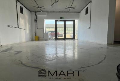 Spațiu comercial, de 42 mp, în Tractorul - 2