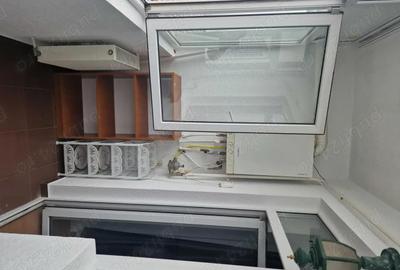 Garsonieră decomandată în George Enescu - 1