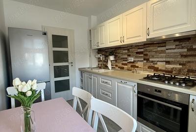 Apartament cu 2 camere decomandat în Berceni