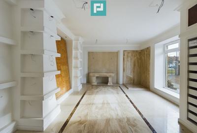 Spa?iu comercial in Gradi?te - 2