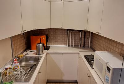 Garsoniera Brancoveanu, Alunisului, parter, curte proprie, bloc 2015 Garsoniera Brancoveanu, Alunisului, parter, curte proprie, bloc 2015 - 5