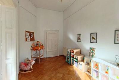 Birou, de 122 mp, în Central - 5