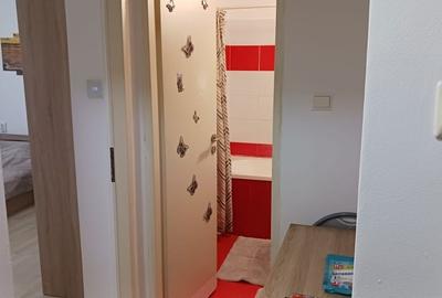 Apartament decomandat în Complex Studențesc
