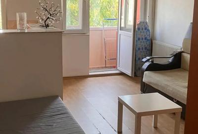 Garsoniera Sec 5, 32 mp - 2